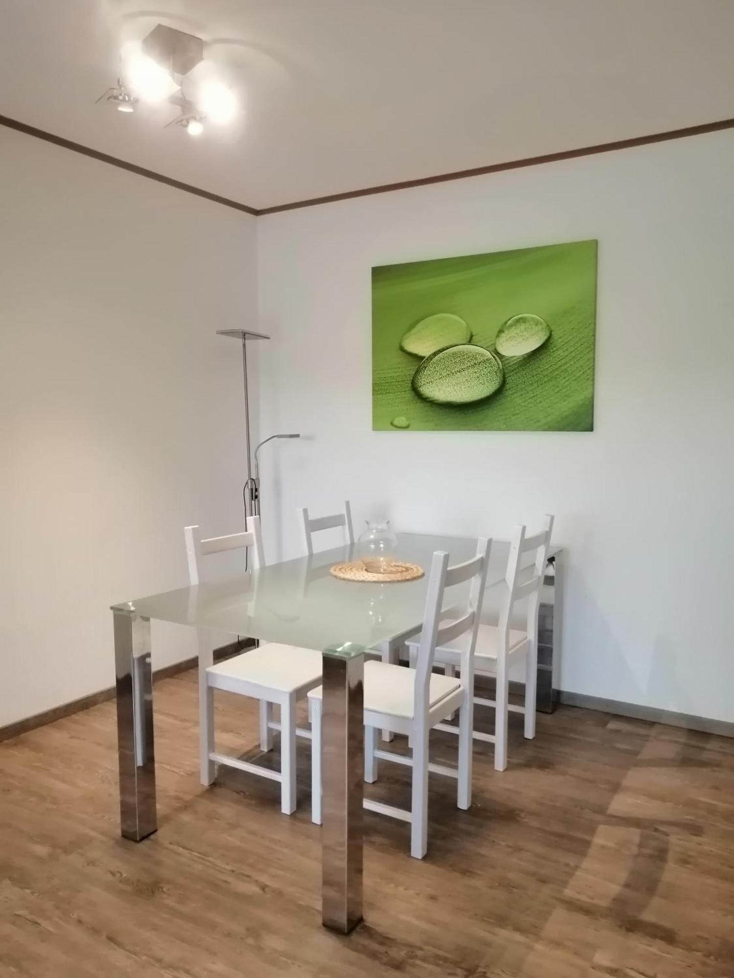 Haus Mohr - Ferienwohnung Im Taunus Weilmunster Экстерьер фото