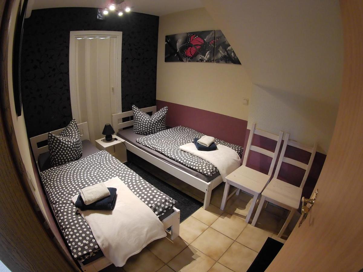 Haus Mohr - Ferienwohnung Im Taunus Weilmunster Экстерьер фото